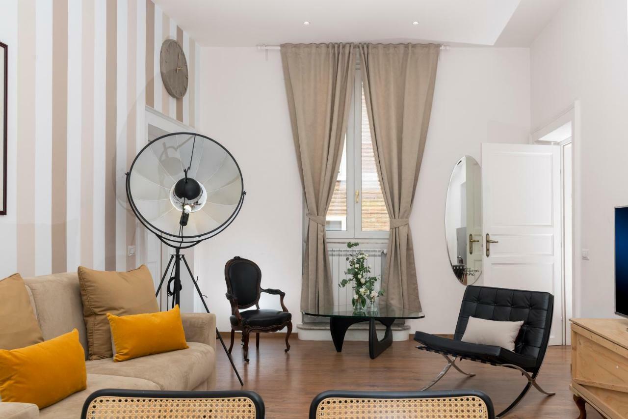 New! Spanish Step Design Apartment Рим Екстериор снимка